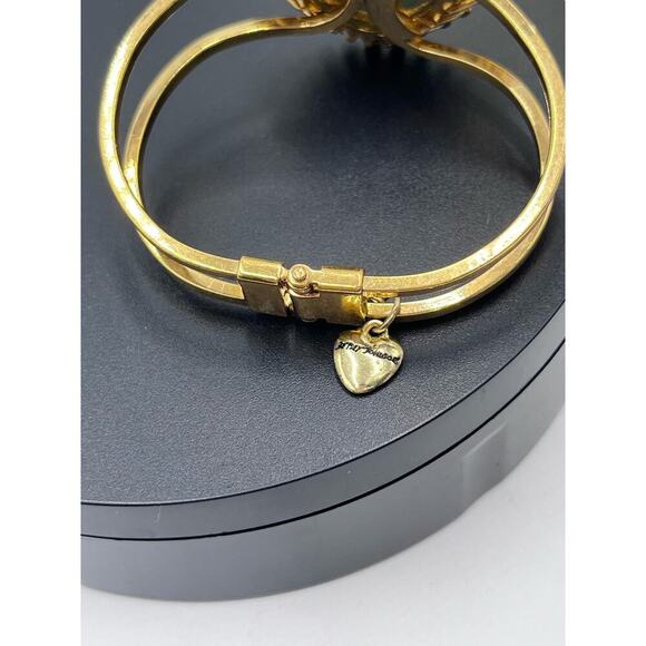 Betsey Johnson Signed Candy Land Pink Heart Rhinestone Blue Enamel Bangle - Picture 8 of 16